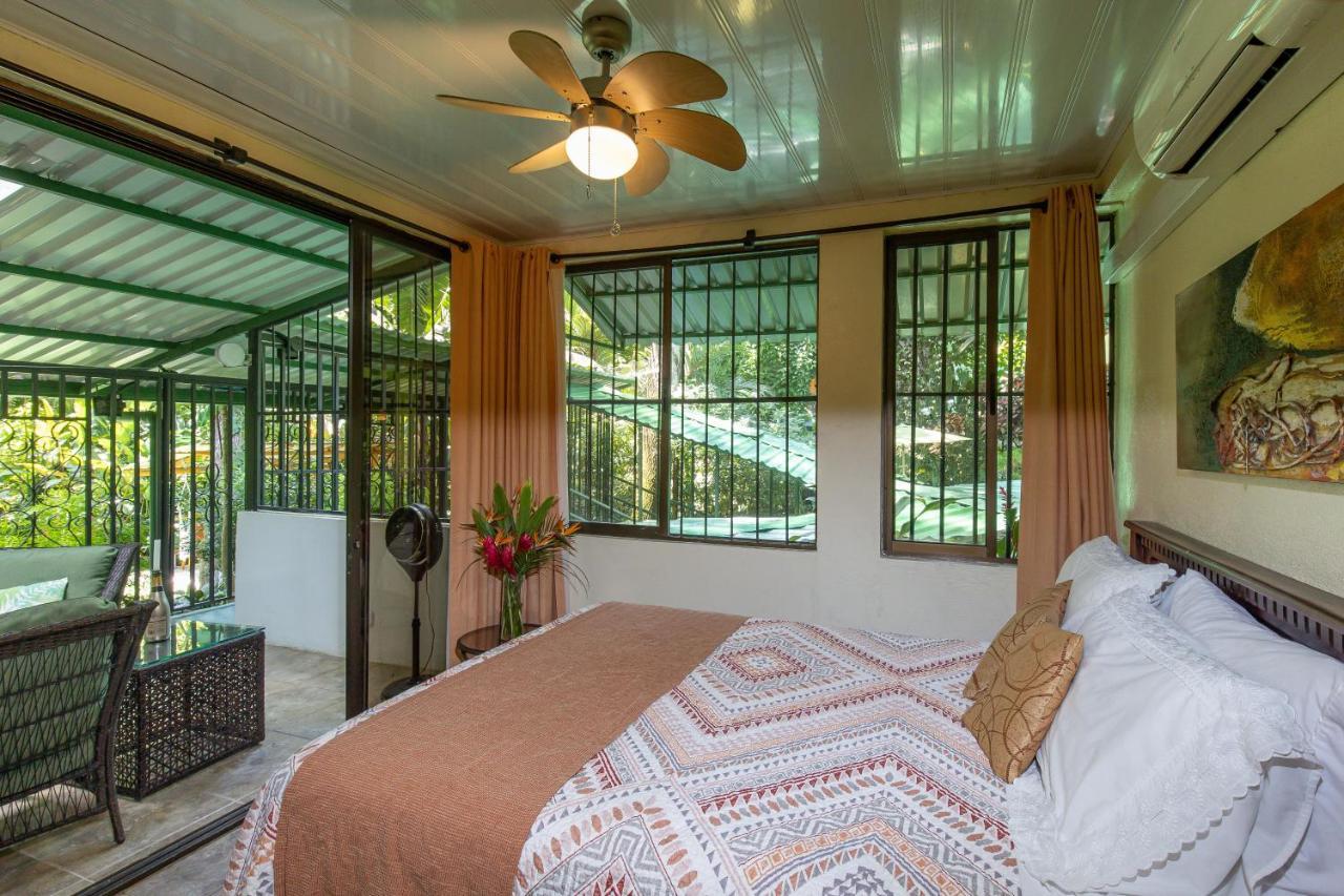 Jungle Creek Lejlighedshotel Manuel Antonio Eksteriør billede
